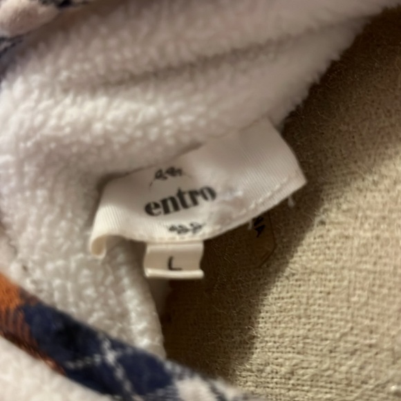 Entro cream Fleece Pullover Sweater rust and blue Plaid Accents Cabincore Size L - Picture 6 of 7